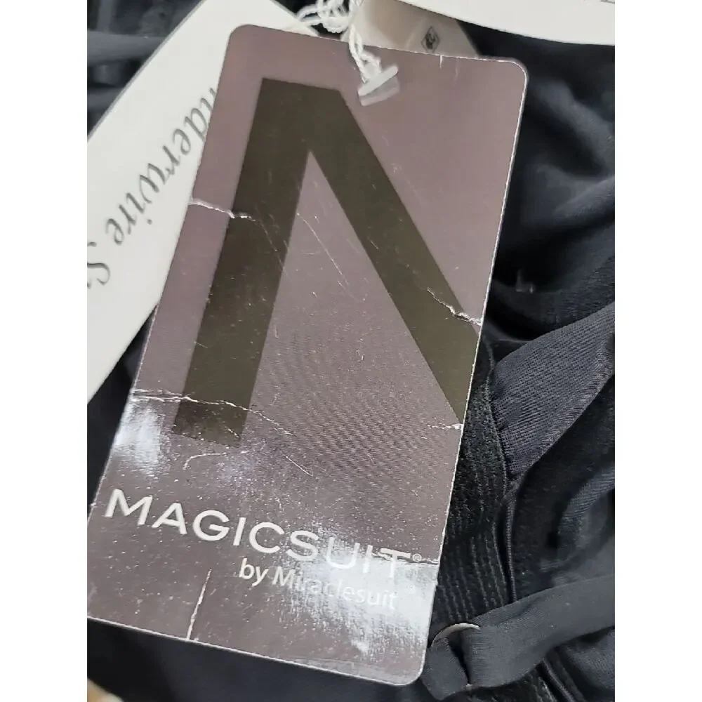 Magicsuit lisa one
